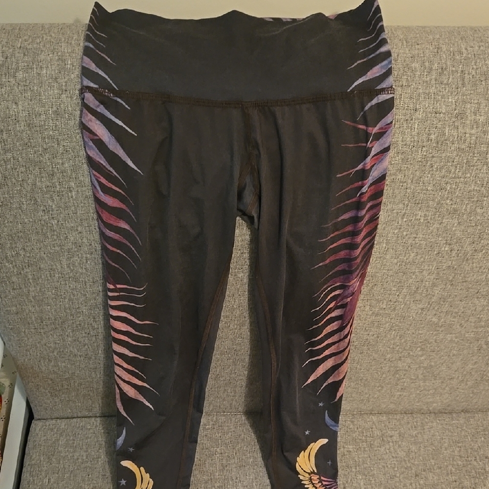 3 Pairs Teeki Leggings And 1 Bra